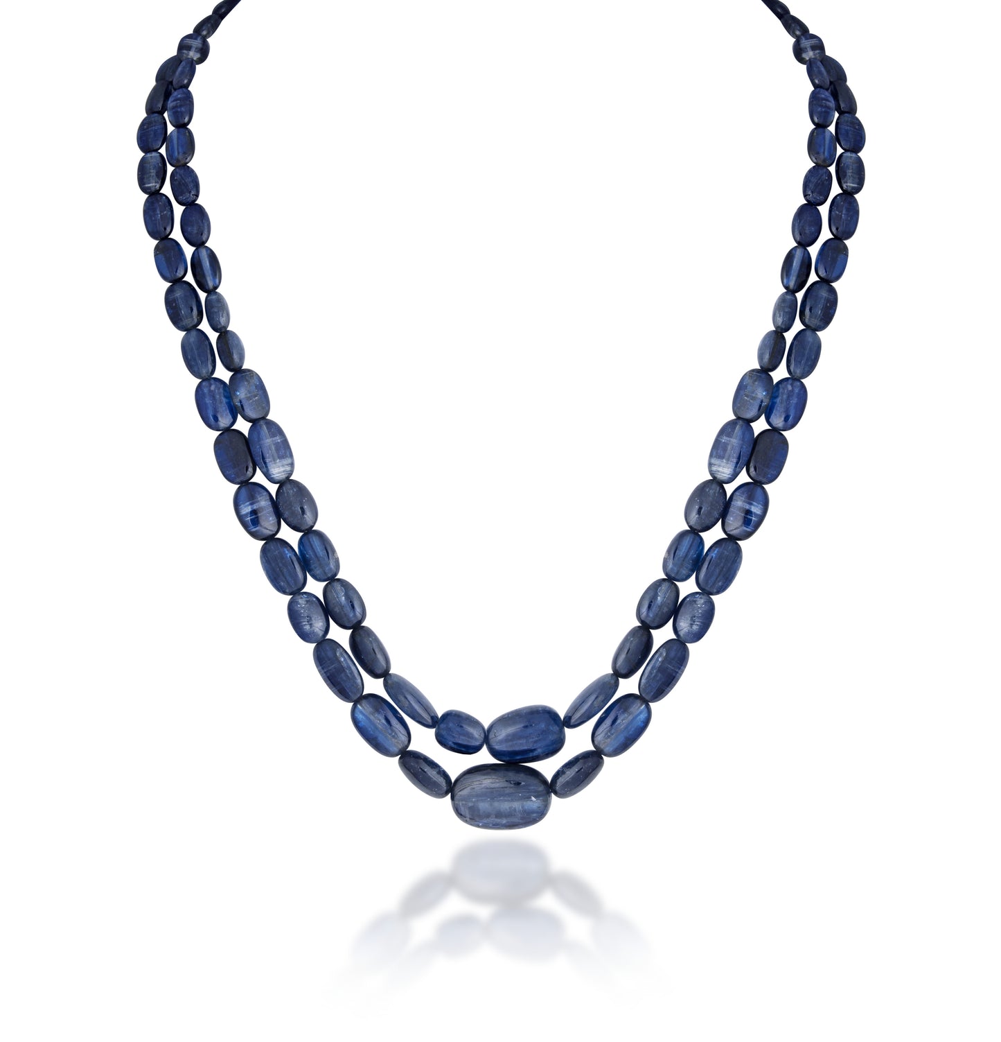 2 LINES STRAND OF KYANITE