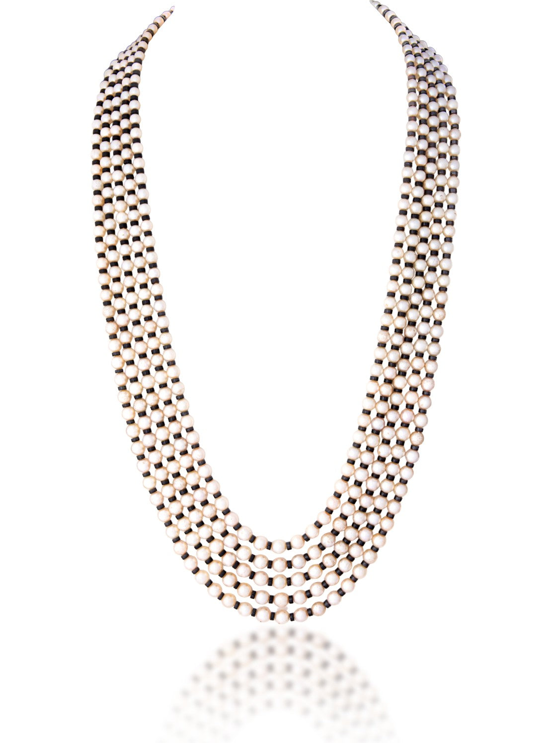CULTURED PEARL STRAND WITH BLUE ONYX