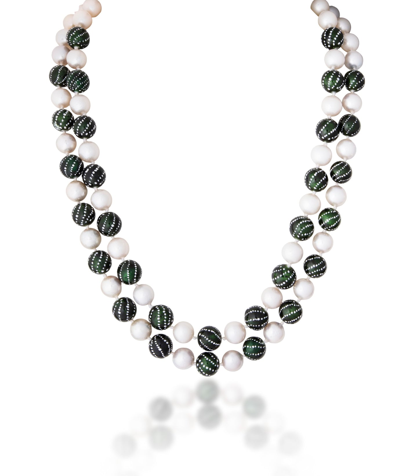 2 LINES SOUTH SEA CUSTOM CUT WITH EMERALD PEARL