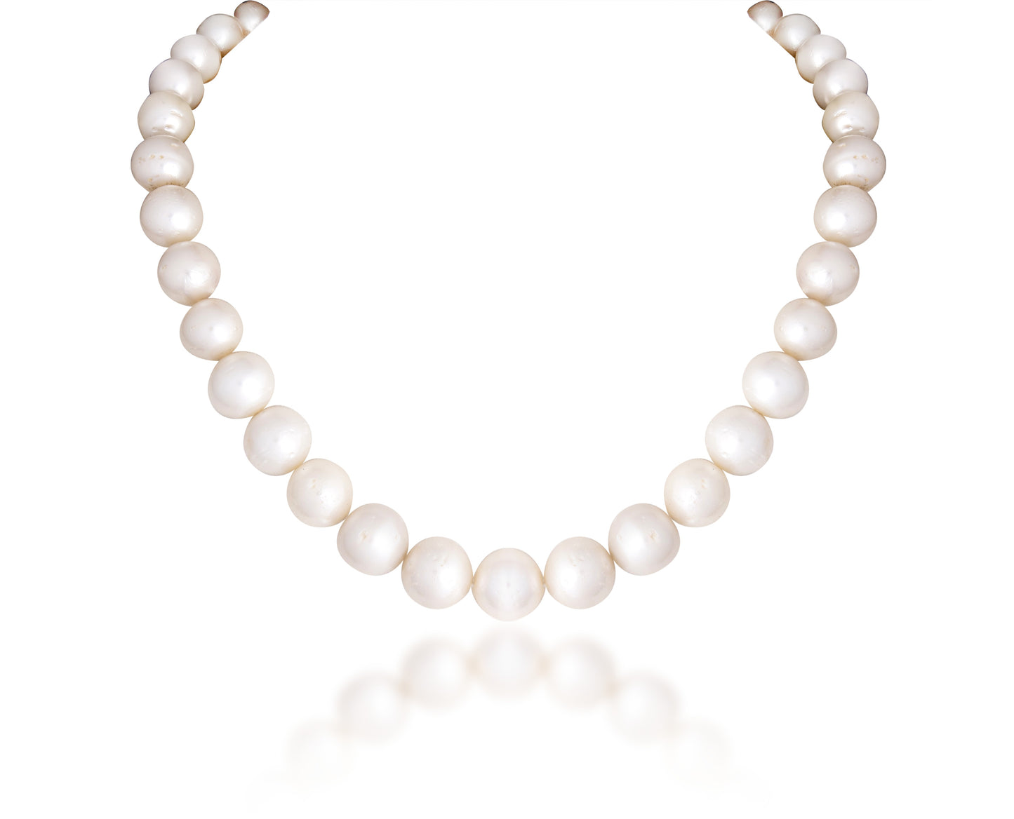 WHITE SOUTH SEA PEARLS STRAND