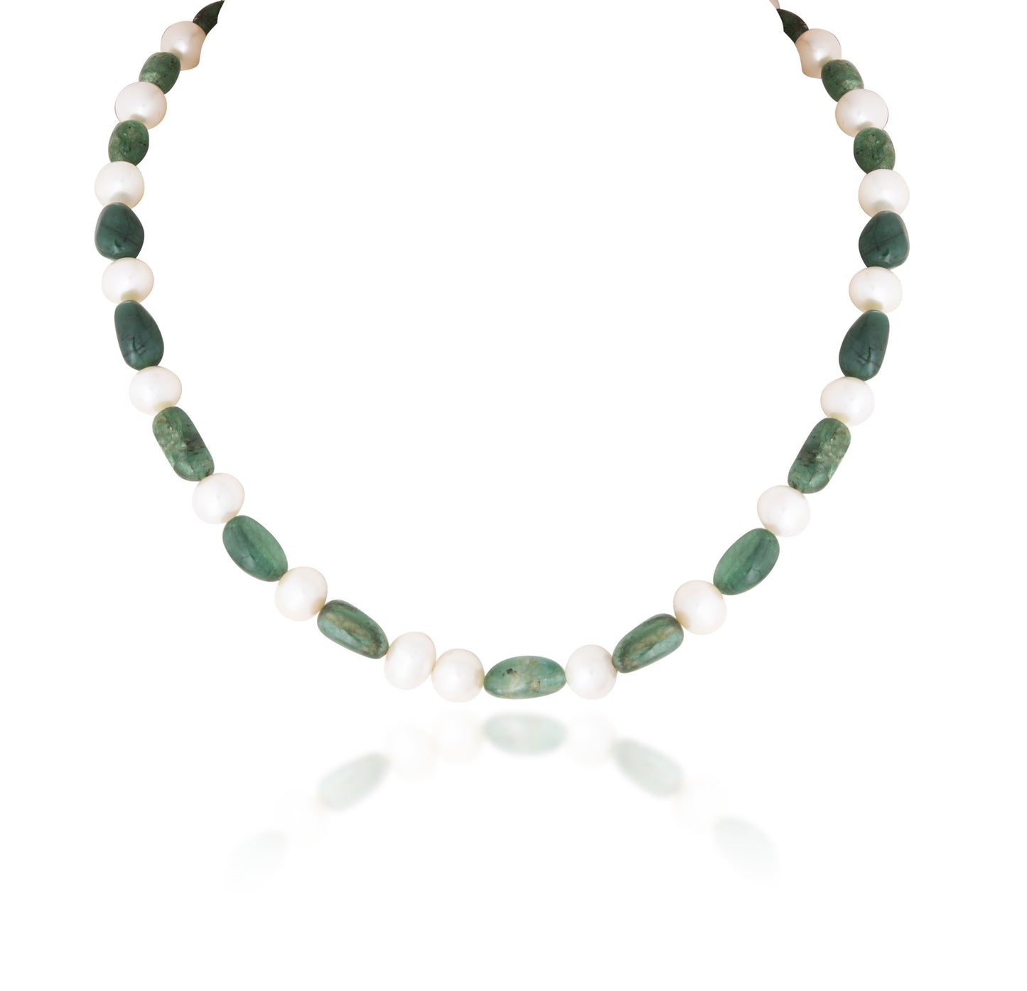 CULTURED PEARL & ZAMBIAN EMERALD