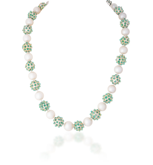 1 LINE SOUTH SEA STRAND CUSTOM CUT WITH EMERALD STUDDED PEARL
